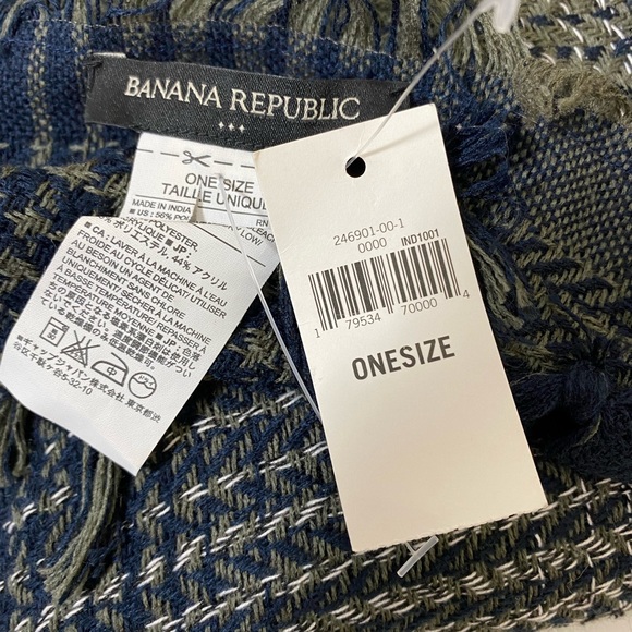 Nwt Banana Republic wrap size one size fit all - Picture 4 of 5